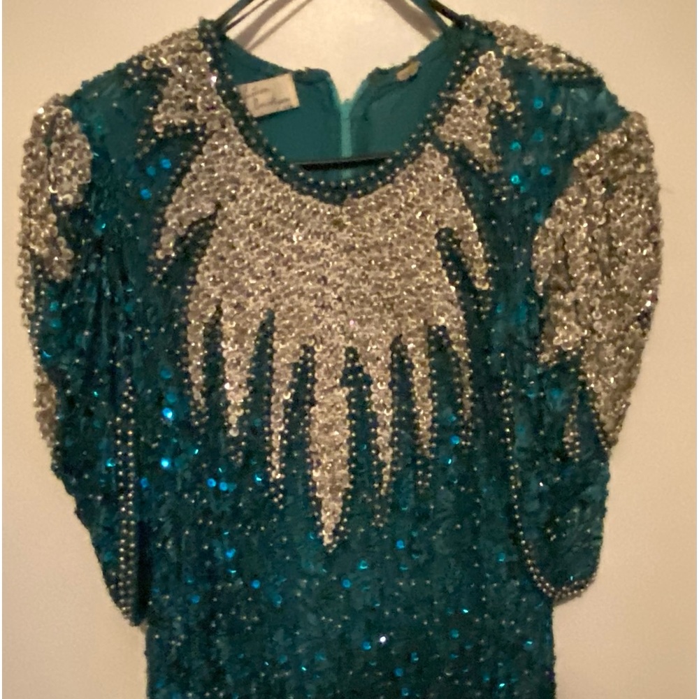Vintage late 80s early 90s sequins and seed pearl party/ evening dress!